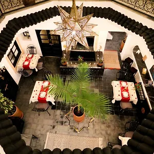 2* رياد La Voute Etoilee